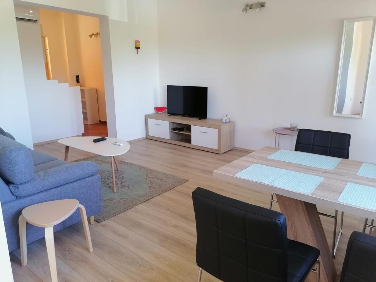 Appartamento Casa Val Madorso Peroj Esterno foto