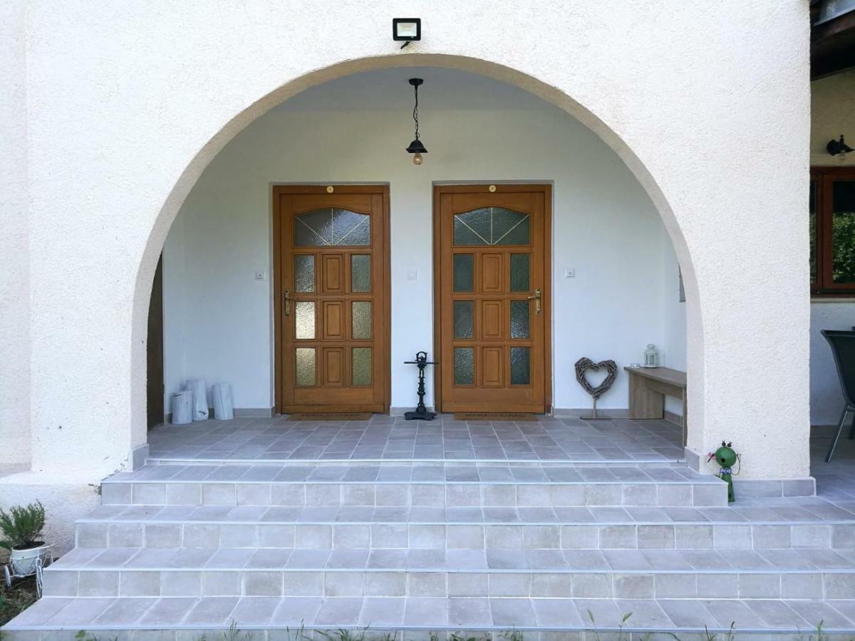 Appartamento Casa Val Madorso Peroj Esterno foto