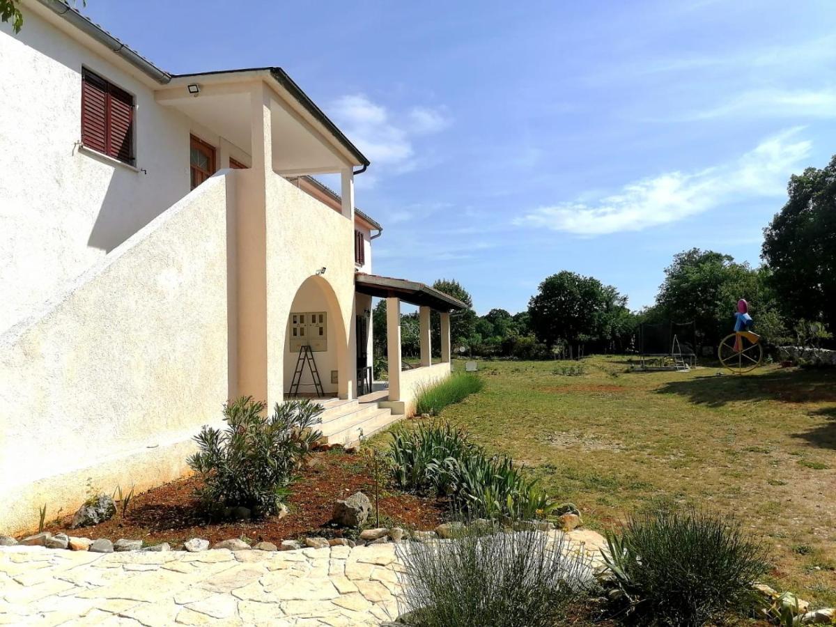 Appartamento Casa Val Madorso Peroj Esterno foto