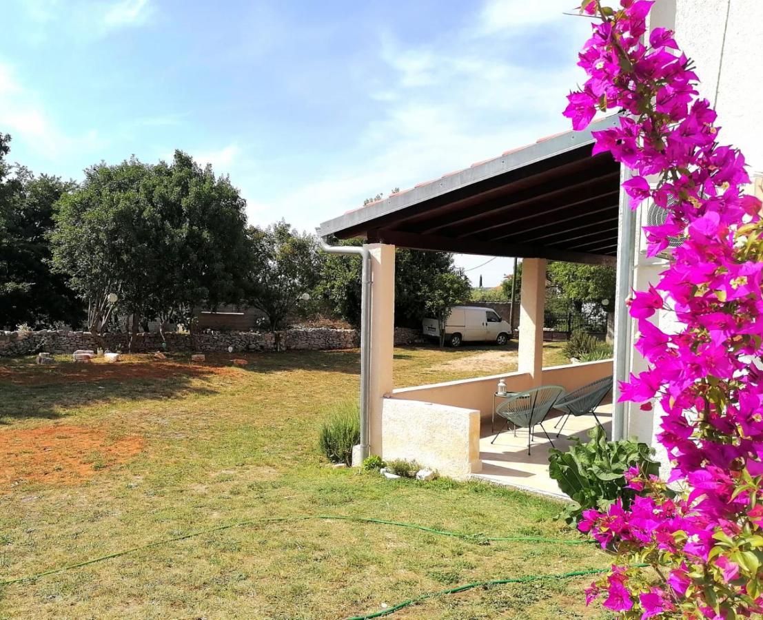 Appartamento Casa Val Madorso Peroj Esterno foto